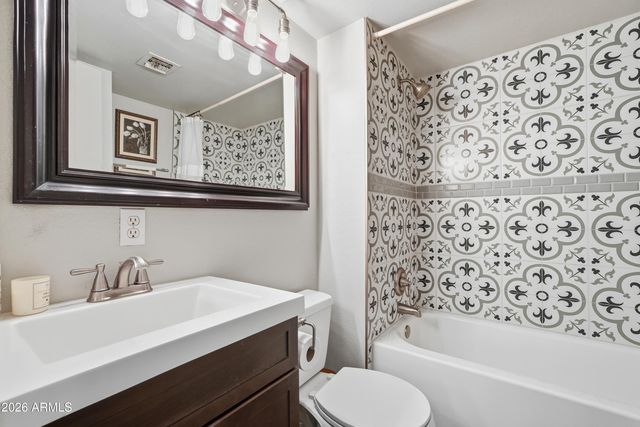 1217 N MILLER Road 12, Scottsdale, AZ 85257