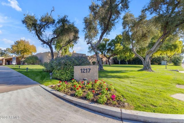 1217 N MILLER Road 12, Scottsdale, AZ 85257