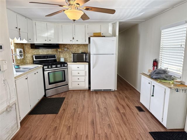 425 MOUNT PINEY AVENUE NE 681, St Petersburg, FL 33702