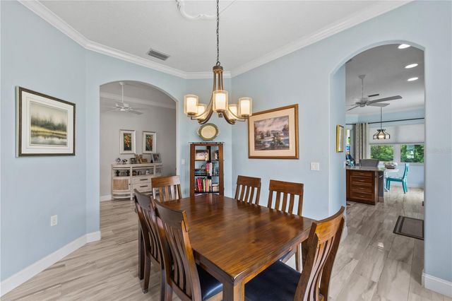 5948 SANDSTONE AVENUE, Sarasota, FL 34243