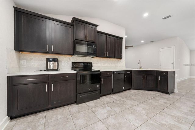 260 CITRUS POINTE DRIVE, Haines City, FL 33844