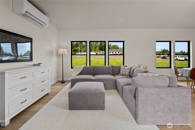 2914 K Avenue, Anacortes, WA 98221