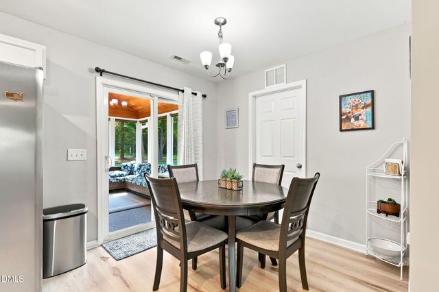 108 Forest Island Avenue, Smithfield, NC 27577