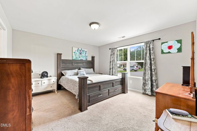 108 Forest Island Avenue, Smithfield, NC 27577