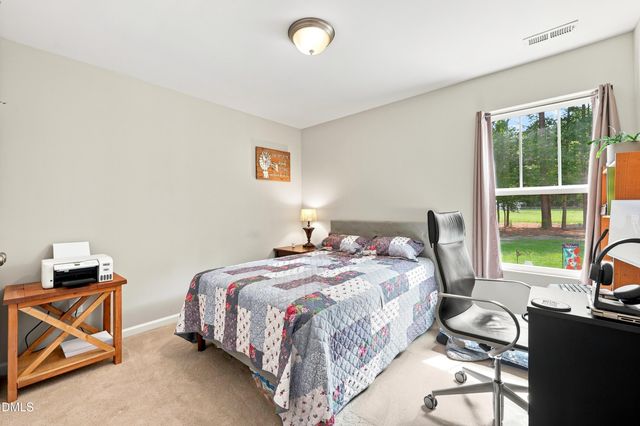 108 Forest Island Avenue, Smithfield, NC 27577