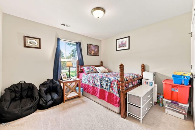 108 Forest Island Avenue, Smithfield, NC 27577