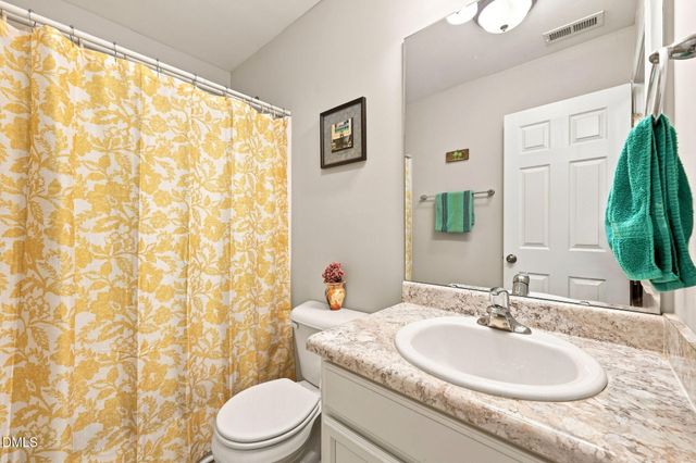 108 Forest Island Avenue, Smithfield, NC 27577