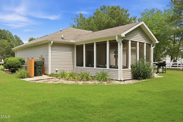 108 Forest Island Avenue, Smithfield, NC 27577