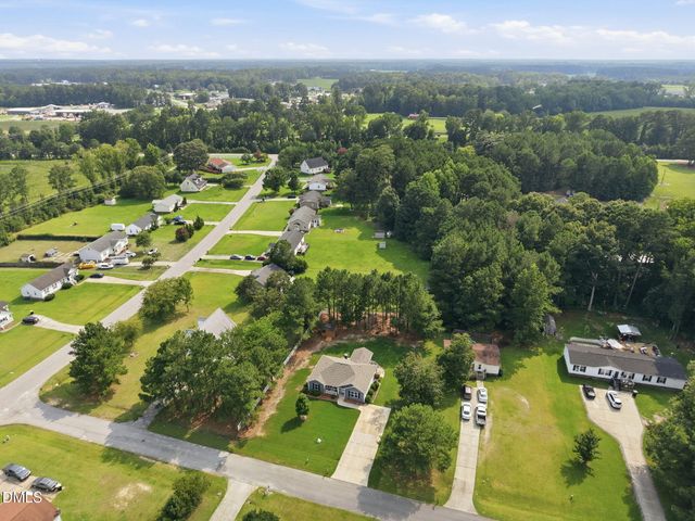 108 Forest Island Avenue, Smithfield, NC 27577