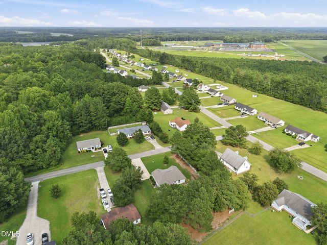108 Forest Island Avenue, Smithfield, NC 27577