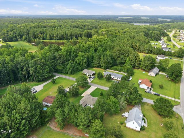108 Forest Island Avenue, Smithfield, NC 27577