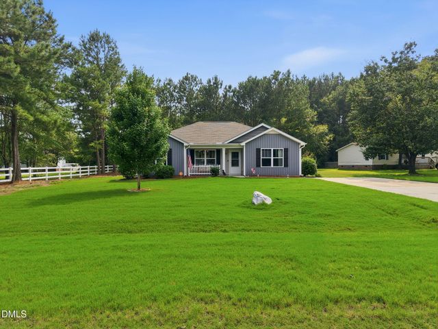 108 Forest Island Avenue, Smithfield, NC 27577
