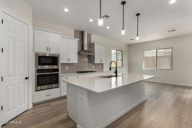 4737 W CAPISTRANO Avenue, Laveen, AZ 85339