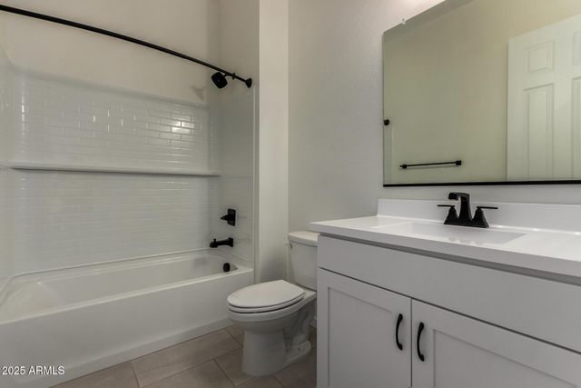 4737 W CAPISTRANO Avenue, Laveen, AZ 85339