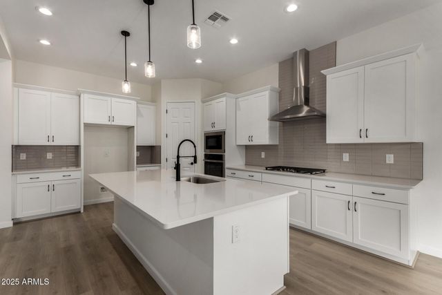 4737 W CAPISTRANO Avenue, Laveen, AZ 85339