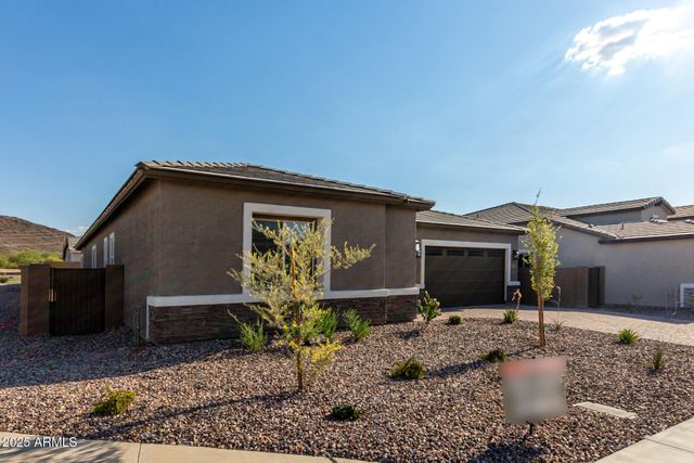 4737 W CAPISTRANO Avenue, Laveen, AZ 85339