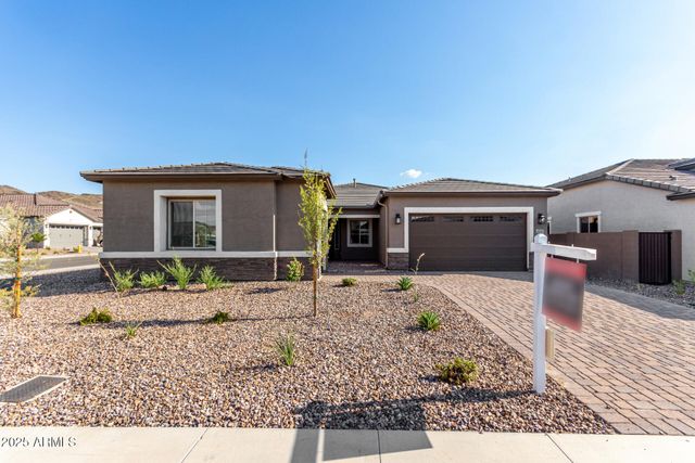 4737 W CAPISTRANO Avenue, Laveen, AZ 85339