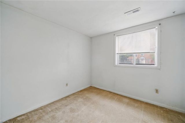 1908 Demetro DR, Hampton, VA 23663