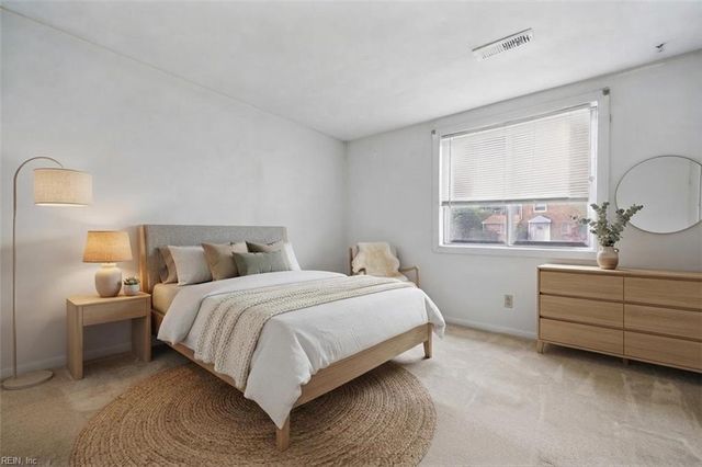1908 Demetro DR, Hampton, VA 23663