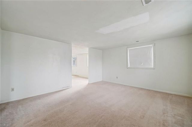 1908 Demetro DR, Hampton, VA 23663