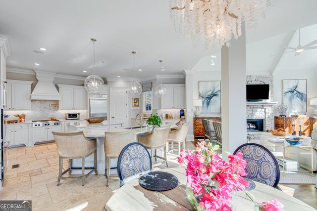 6226 Random Winds Bluff, Gainesville, GA 30506