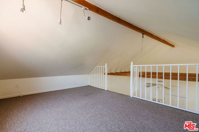 2735 Clyde Avenue, Los Angeles, CA 90016