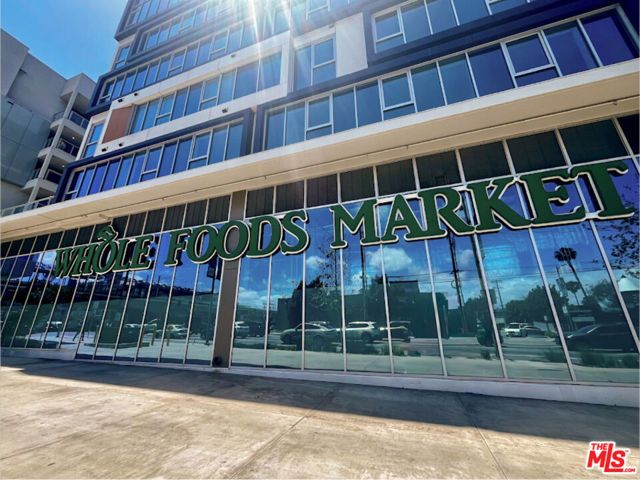 2735 Clyde Avenue, Los Angeles, CA 90016