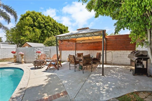 15354 Leadwell Street, Van Nuys, CA 91406