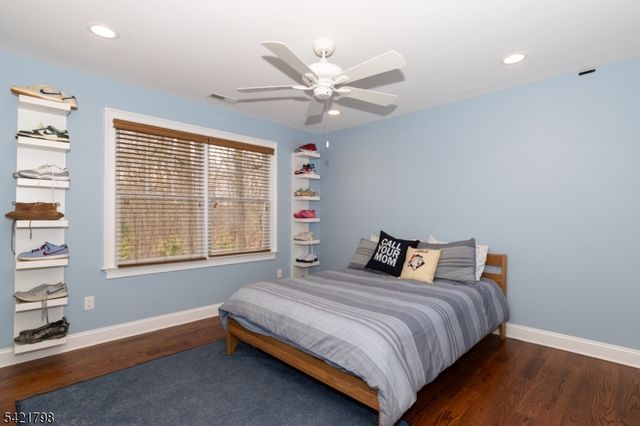 29 Sunnywood Dr, Westfield Town, NJ 07090