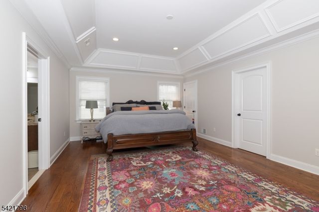 29 Sunnywood Dr, Westfield Town, NJ 07090