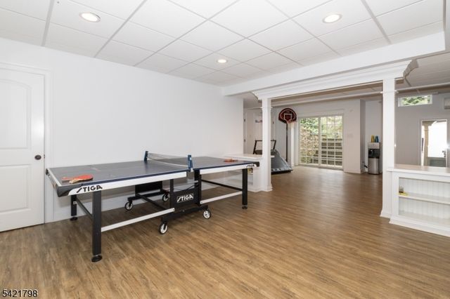 29 Sunnywood Dr, Westfield Town, NJ 07090