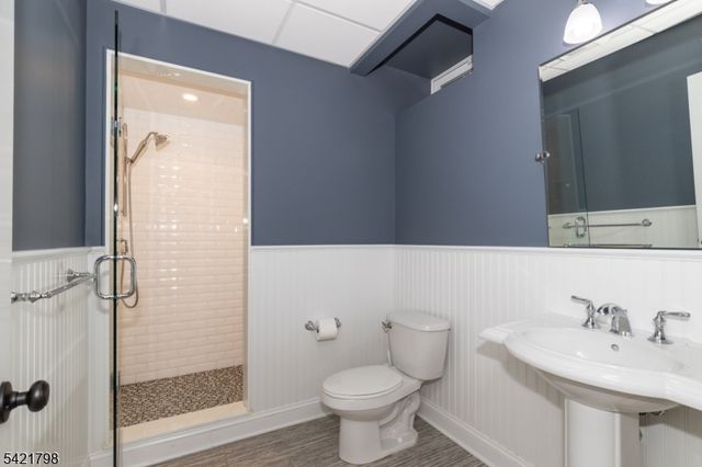 29 Sunnywood Dr, Westfield Town, NJ 07090