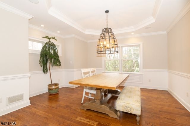 29 Sunnywood Dr, Westfield Town, NJ 07090