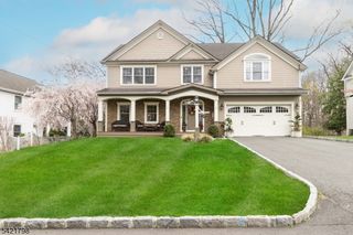 29 Sunnywood Dr, Westfield Town, NJ 07090