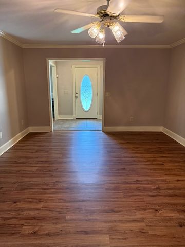 5113 Creasy Dr, Joelton, TN 37080