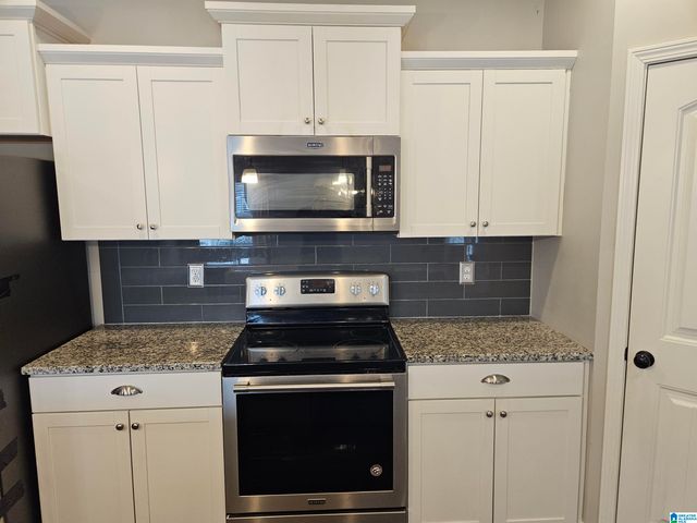 225 SHELBY FARMS BEND, Alabaster, AL 35007