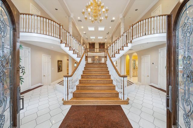 1204 Cowards Creek Drive, Friendswood, TX 77546