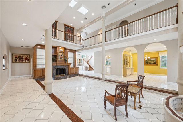 1204 Cowards Creek Drive, Friendswood, TX 77546