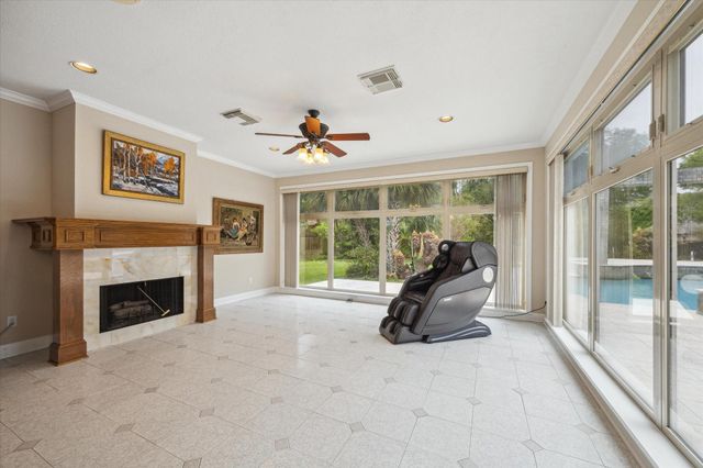 1204 Cowards Creek Drive, Friendswood, TX 77546