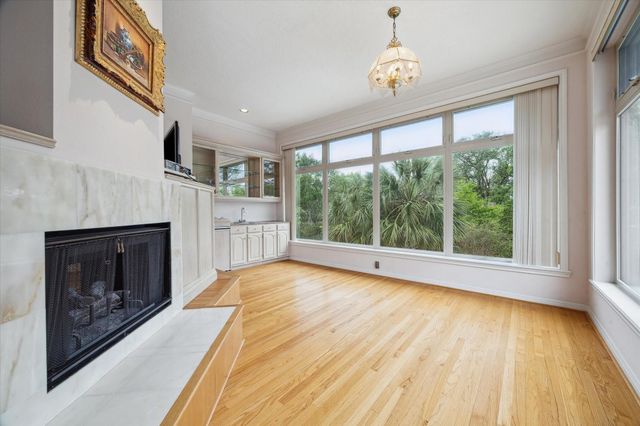 1204 Cowards Creek Drive, Friendswood, TX 77546