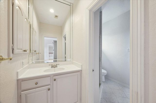 1204 Cowards Creek Drive, Friendswood, TX 77546