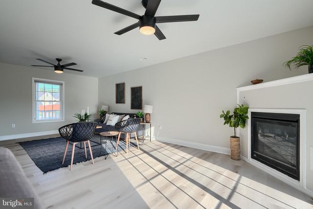 702 DALE AVE, Baltimore, MD 21206