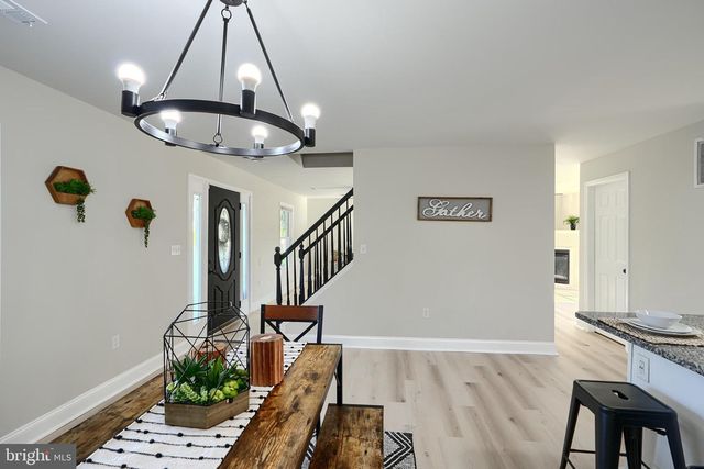 702 DALE AVE, Baltimore, MD 21206