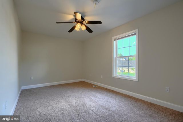 702 DALE AVE, Baltimore, MD 21206