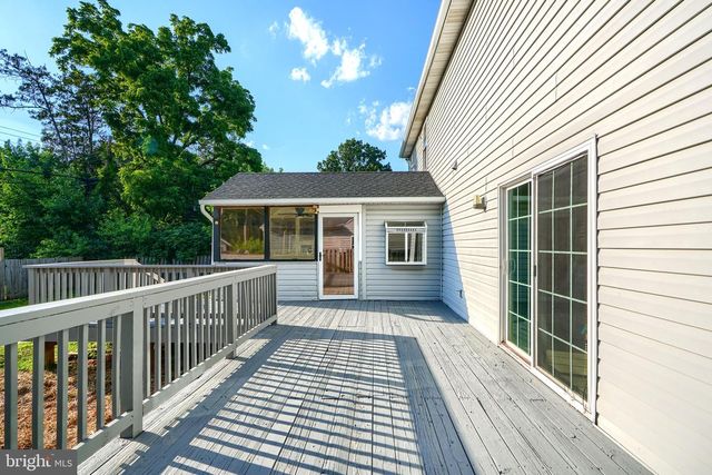 702 DALE AVE, Baltimore, MD 21206