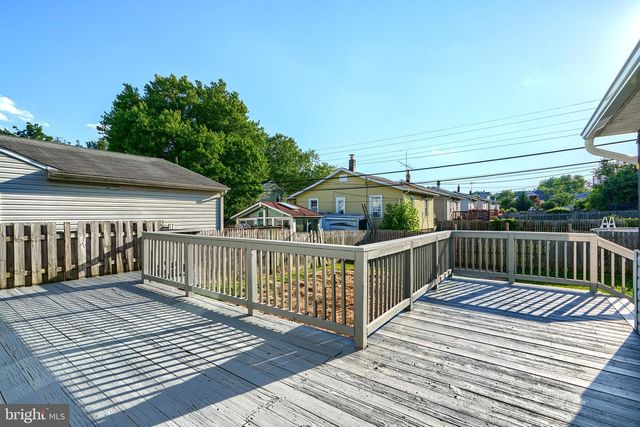 702 DALE AVE, Baltimore, MD 21206