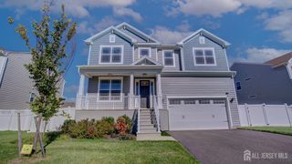 7 Impatiens Court, Old Bridge, NJ 08857