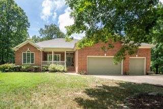 8712 Brow Lake Road, Soddy Daisy, TN 37379