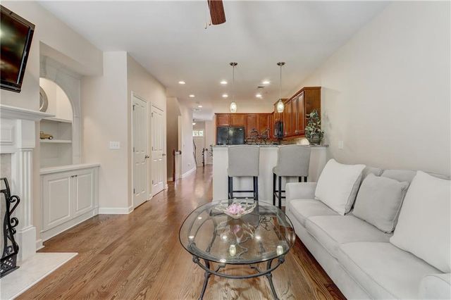 7215 Highland Bluff 2, Atlanta, GA 30328