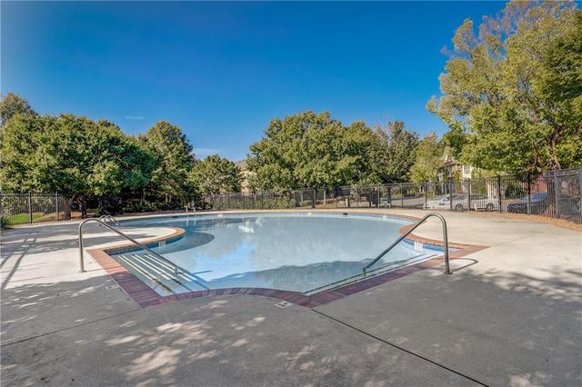 7215 Highland Bluff 2, Atlanta, GA 30328